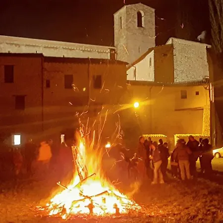Dell'osteria Oda ve Kahvaltı SantʼAnatolia di Narco